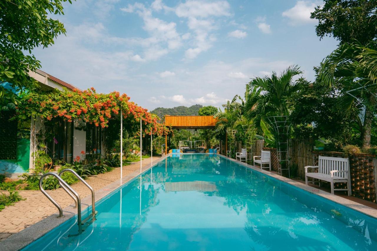 Commander Lodge Phong Nha Eksteriør bilde