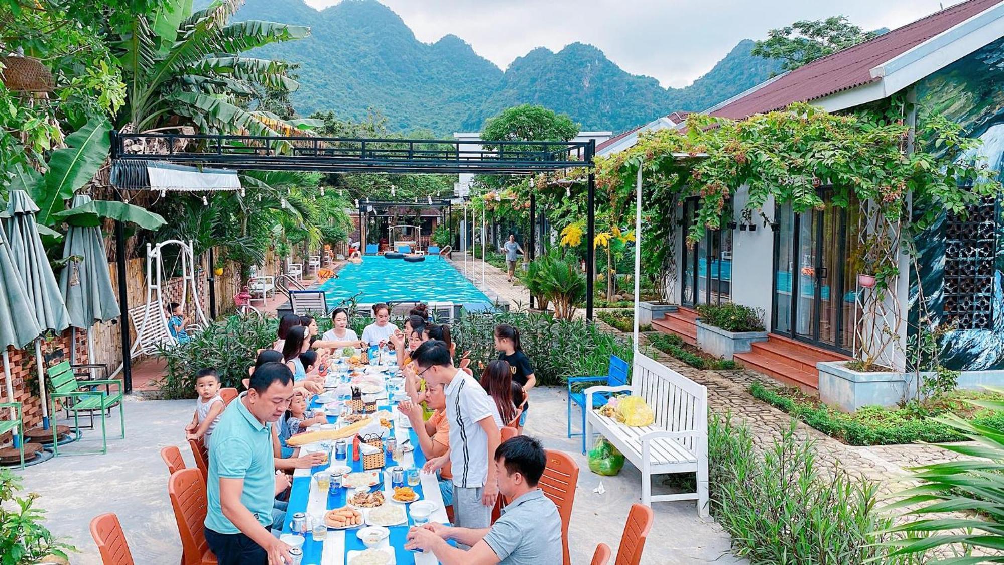 Commander Lodge Phong Nha Eksteriør bilde
