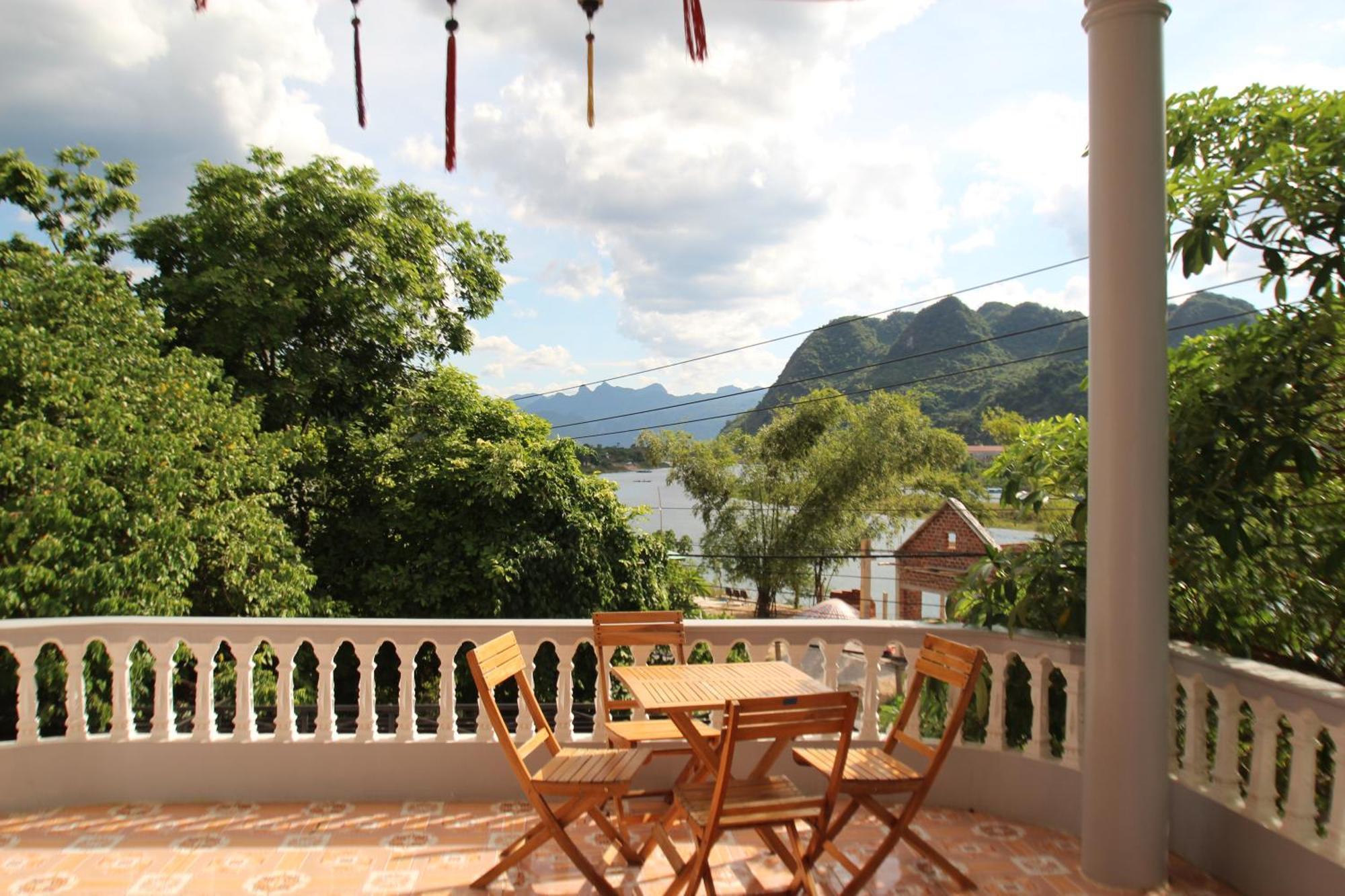 Commander Lodge Phong Nha Eksteriør bilde